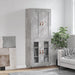 Highboard betonggrå 69,5x34x180 cm konstruert tre