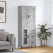 Highboard betonggrå 69,5x34x180 cm konstruert tre