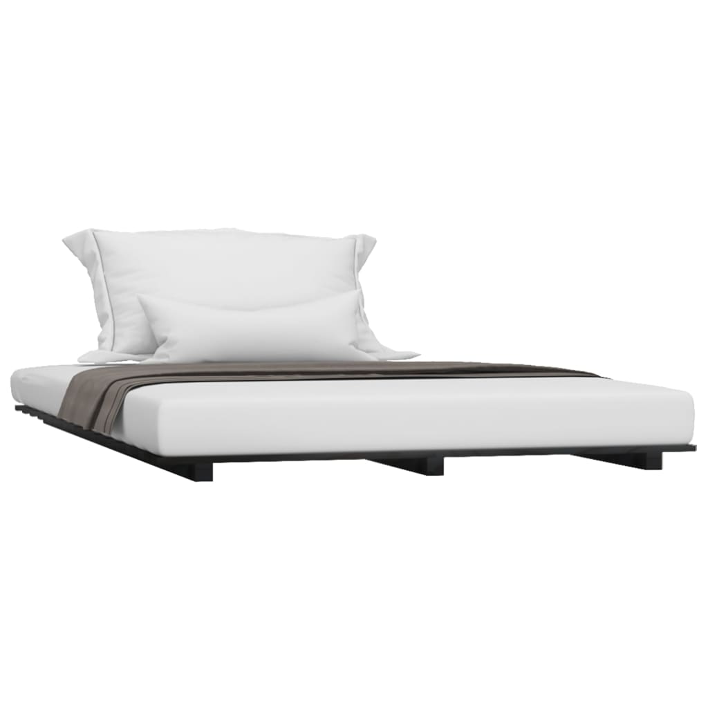 Sengeramme svart 140x190 cm heltre furu