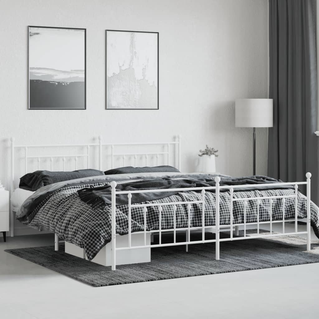 Sengeramme i metall med hode- og fotgavl hvit 200x200 cm