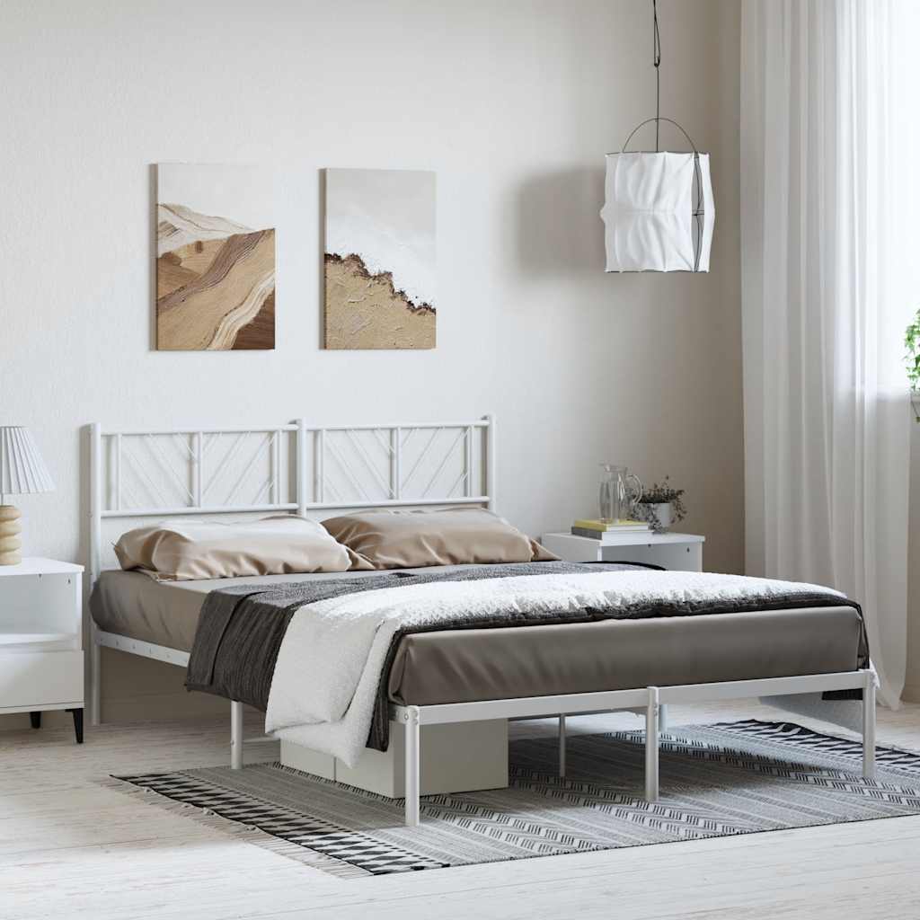 Sengeramme i metall med hodegavl hvit 135x190 cm