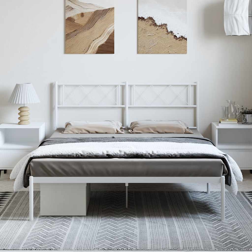 Sengeramme i metall med hodegavl hvit 135x190 cm