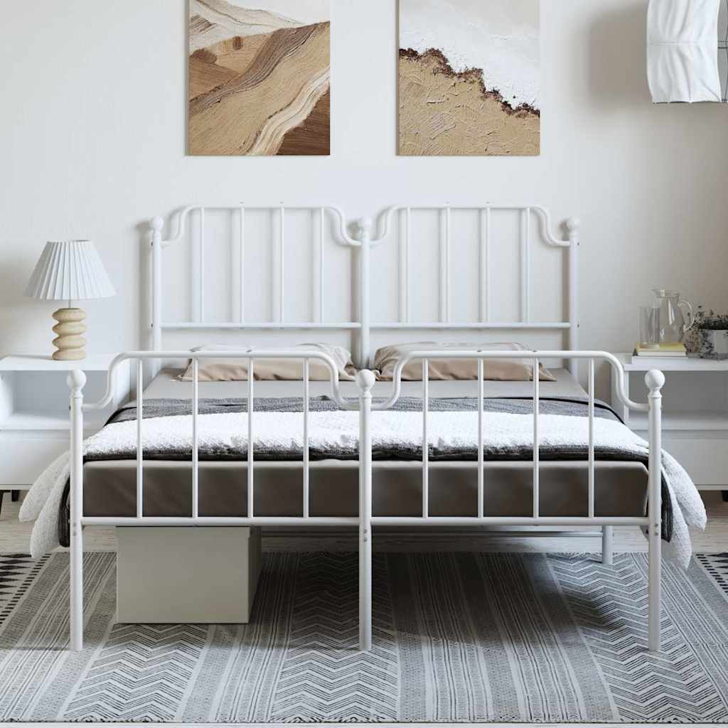 Sengeramme i metall med hode- og fotgavl hvit 135x190 cm