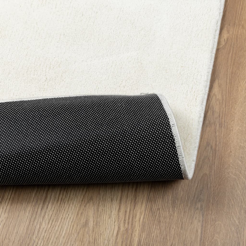 Teppe OVIEDO kort luv kremhvit 120x120 cm