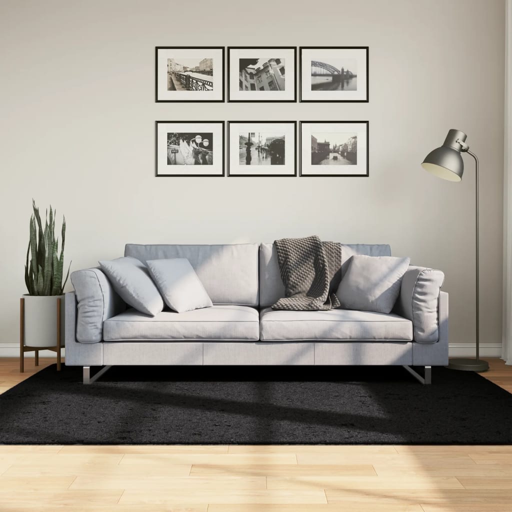 Teppe OVIEDO kort luv svart 140x200 cm