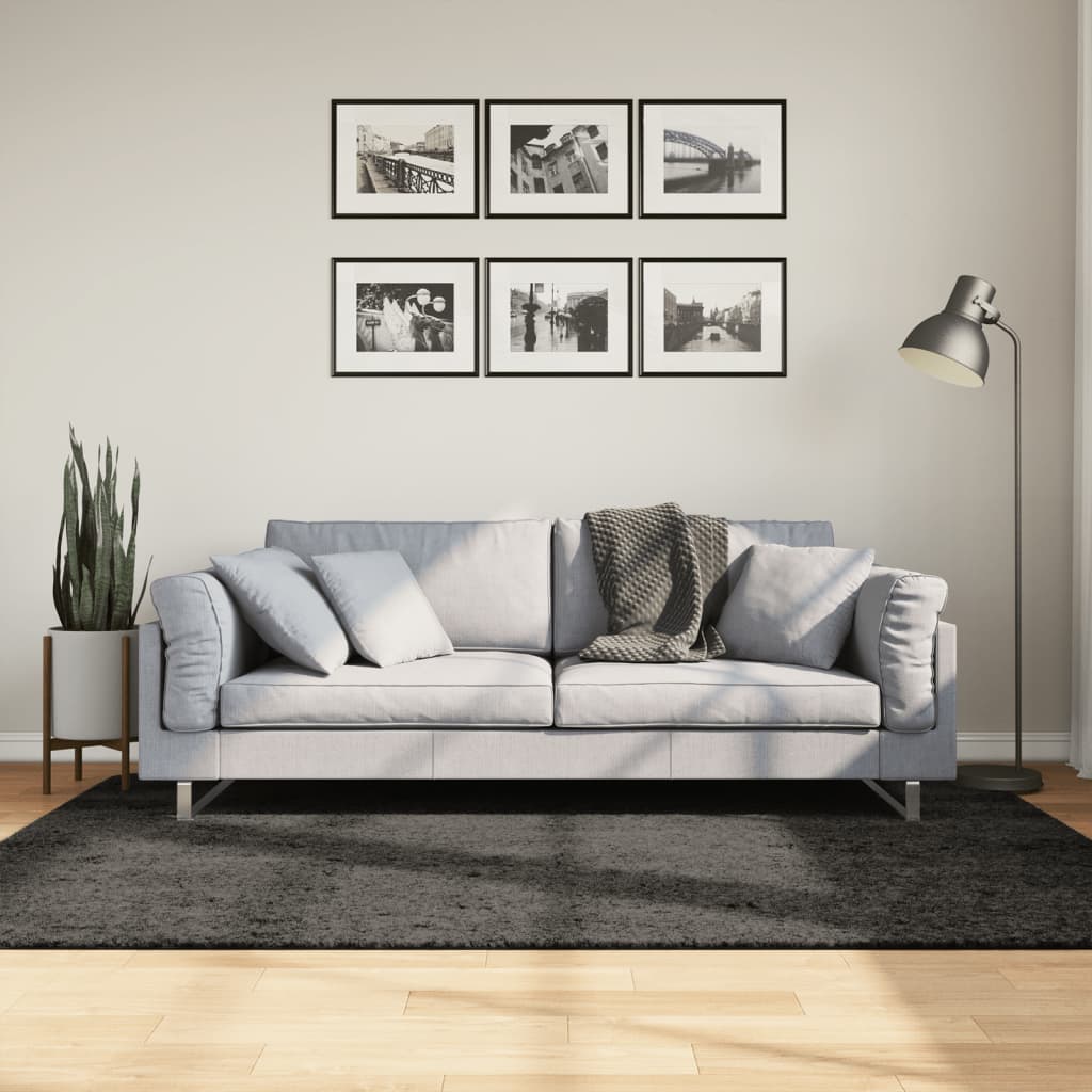 Teppe ISTAN lang luv skinnende utseende antrasitt 140x200 cm
