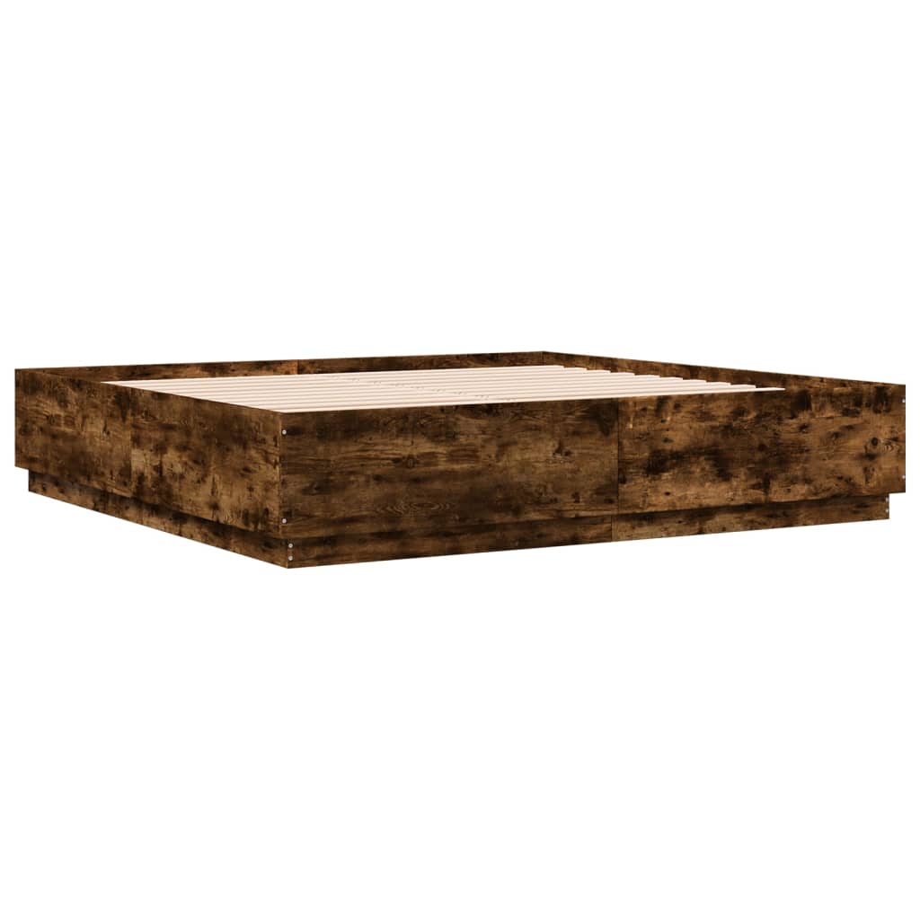 Sengeramme med LED-lys røkt eik 200x200 cm konstruert tre