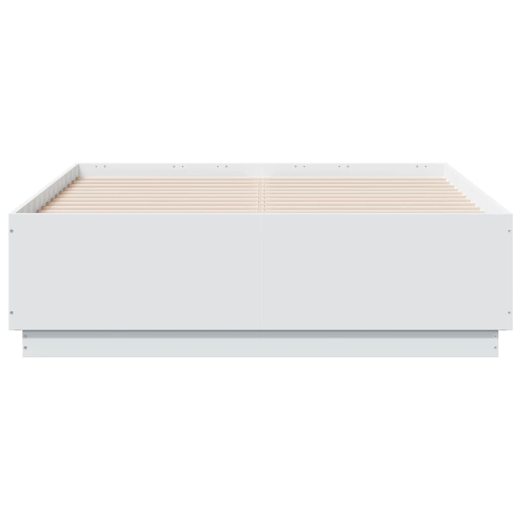 Sengeramme med LED-lys hvit 135x190 cm konstruert tre