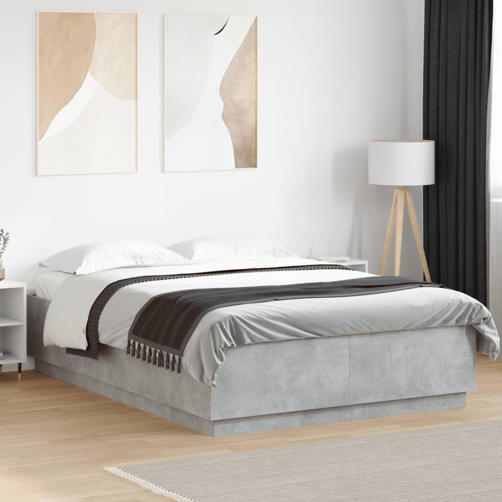 Sengeramme betonggrå 150x200 cm konstruert tre