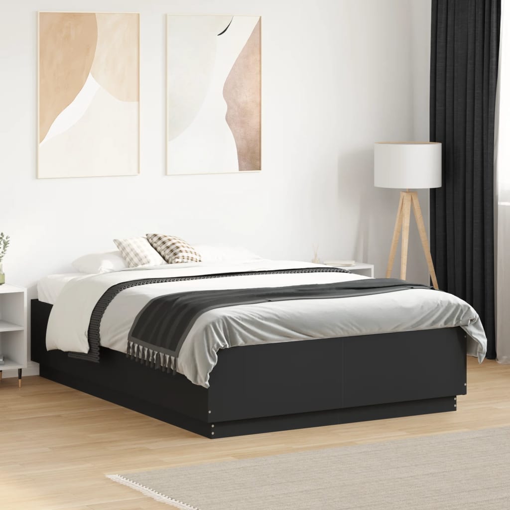 Sengeramme svart 135x190 cm konstruert tre