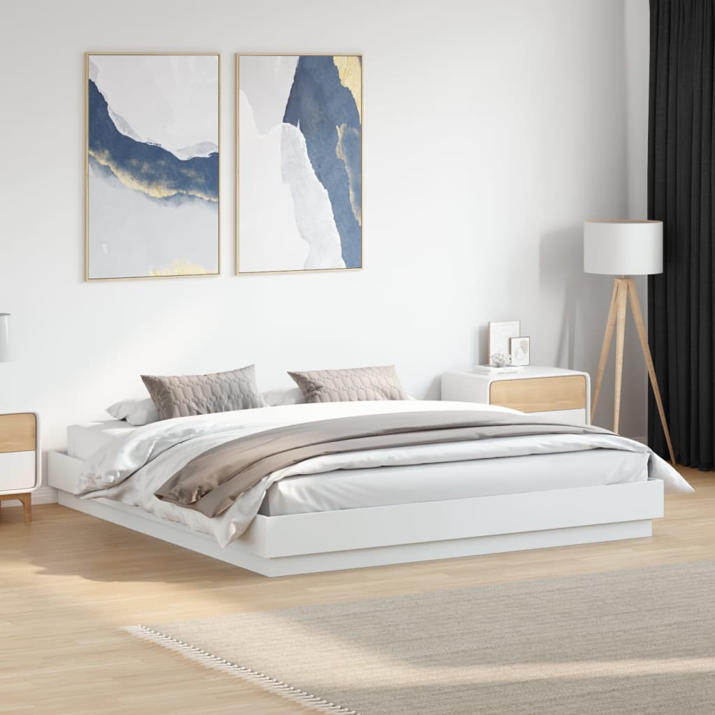 Sengeramme med LED-lys hvit 200x200 cm