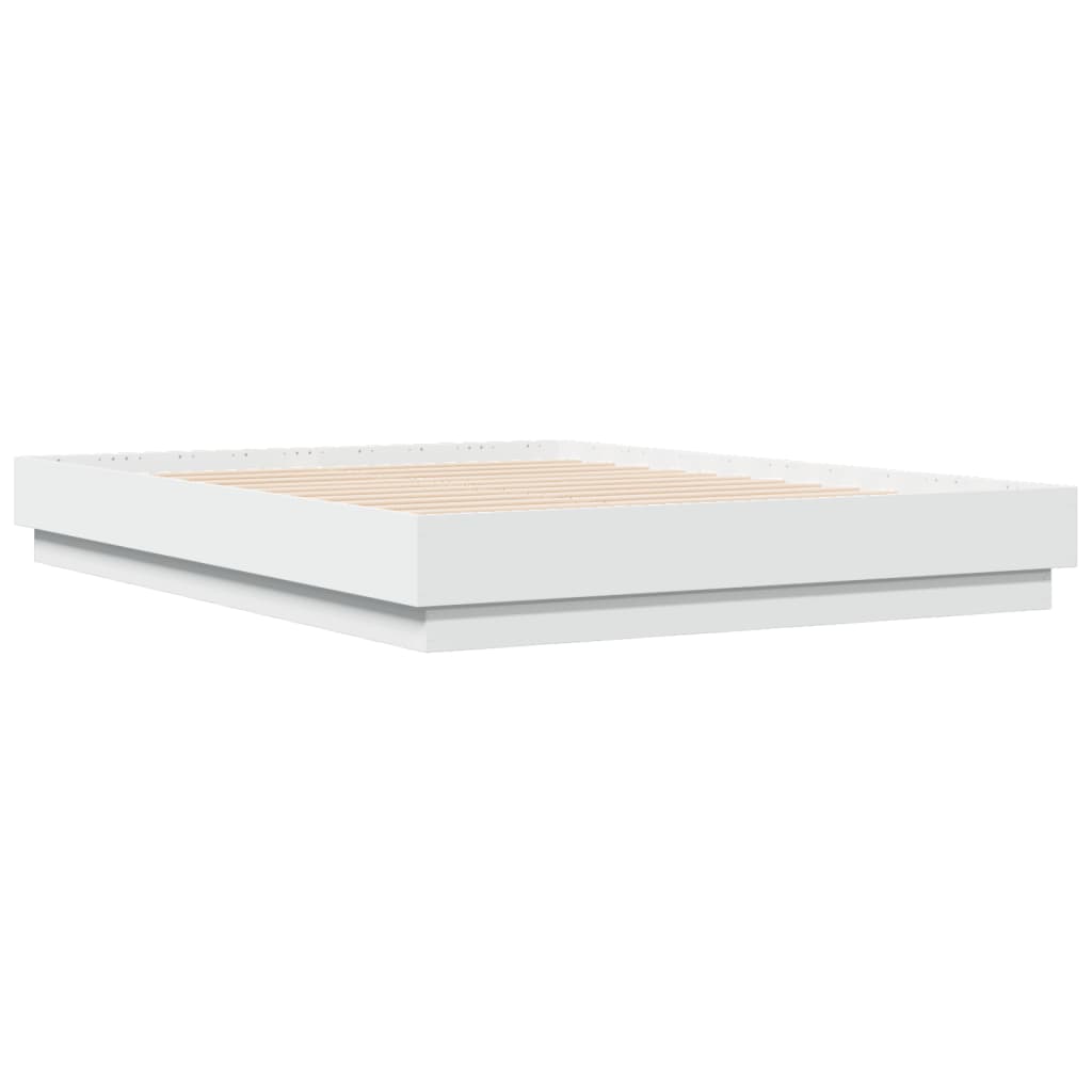 Sengeramme hvit 140x190 cm konstruert tre