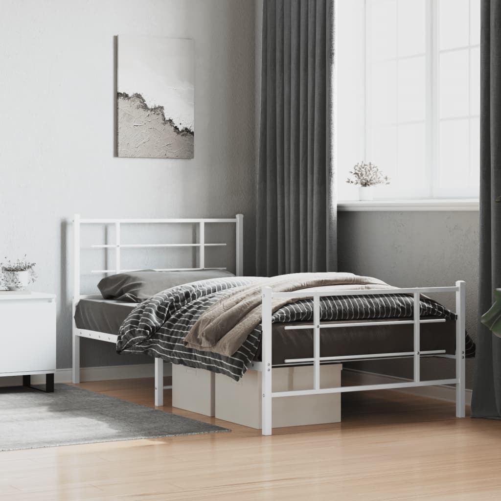 Sengeramme i metall med hode- og fotgavl hvit 107x203 cm