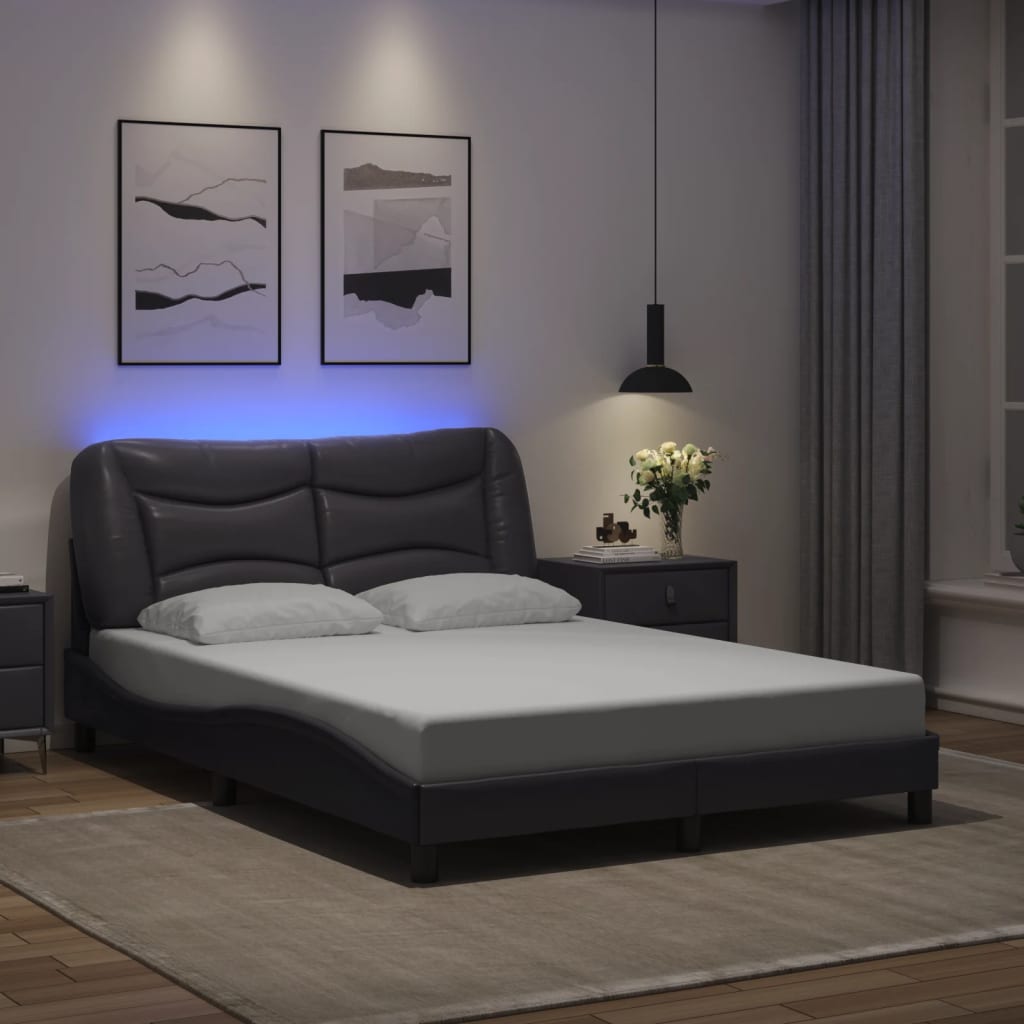 Sengeramme med LED-lys grå 140x190 cm kunstig lær