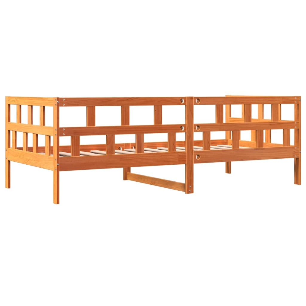 Seng med madrass voksbrun 90x200 cm heltre furu