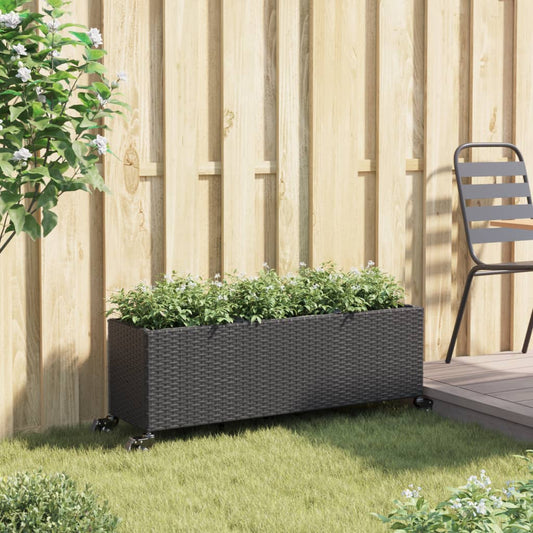 Plantekasse med hjul og 3 potter svart 107x32x38 cm polyrotting
