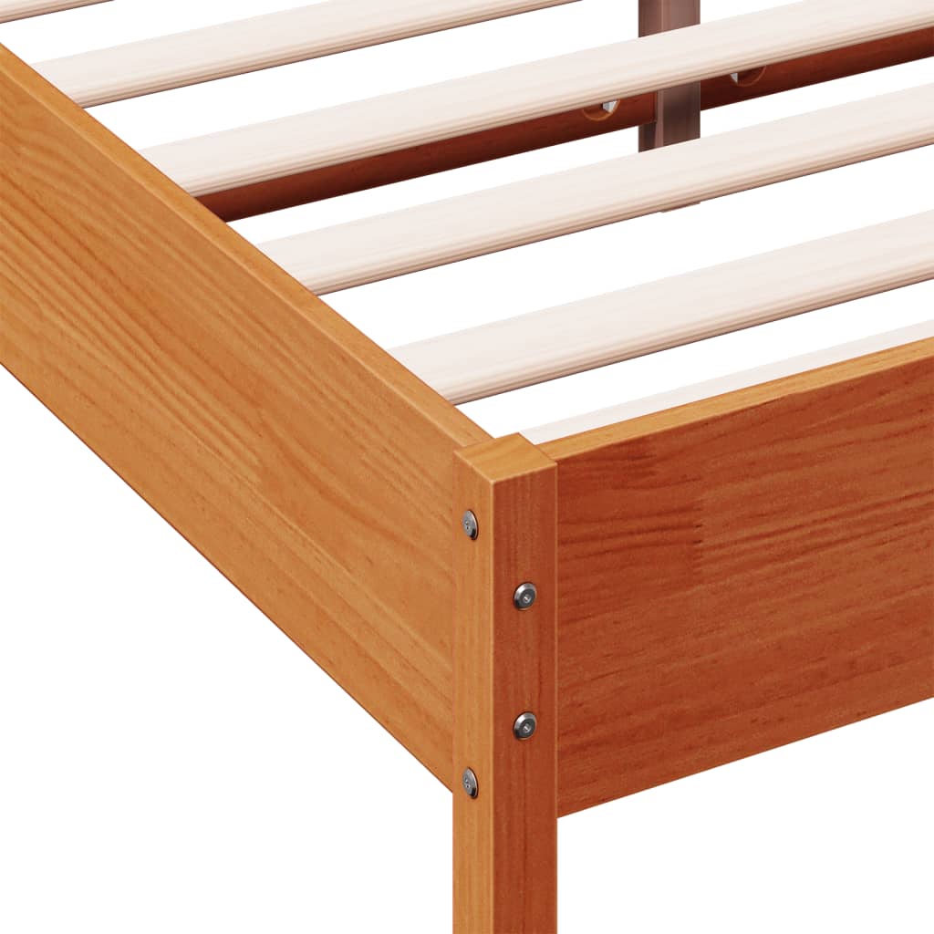 Sengeramme uten madrass brun 135x190 cm heltre furu