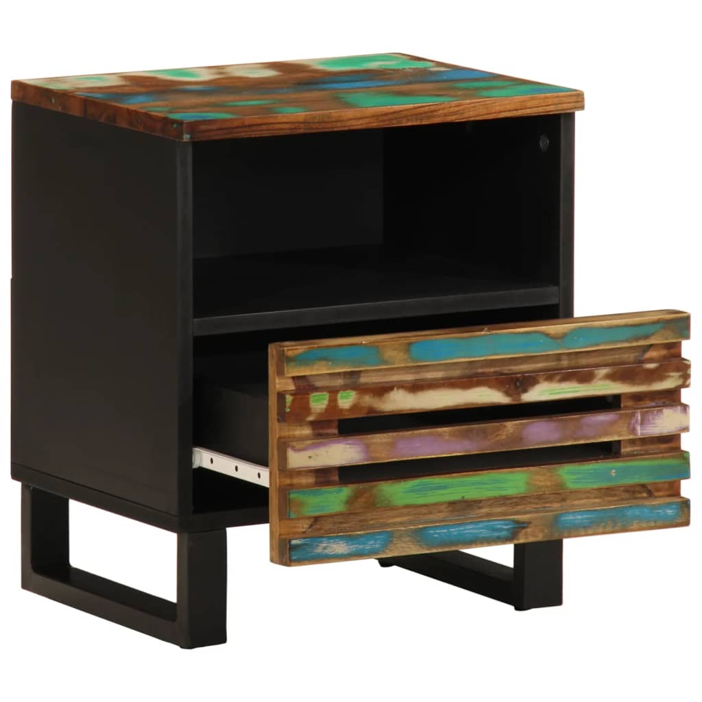 Nattbord 2 stk 40x34x46 cm gjenvunnet heltre