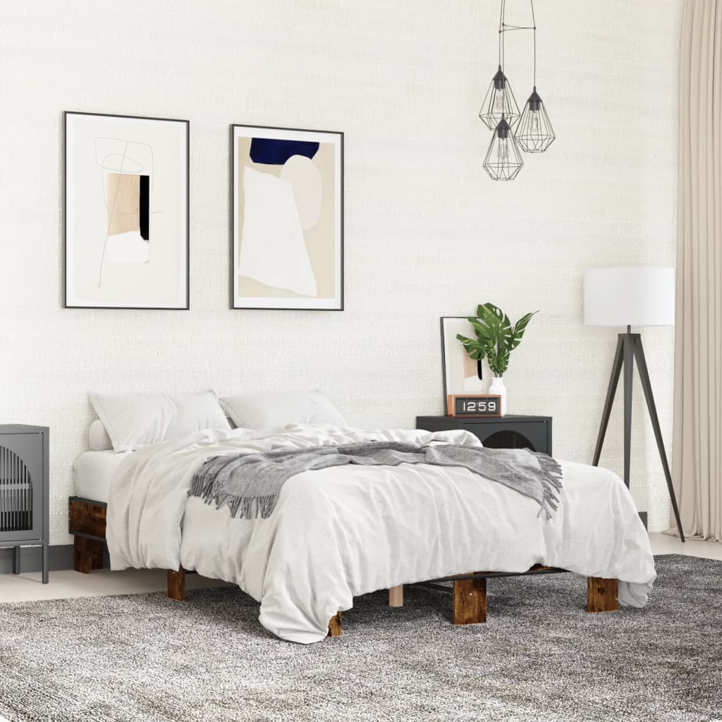 Sengeramme røkt eik 140x200 cm konstruert tre og metall