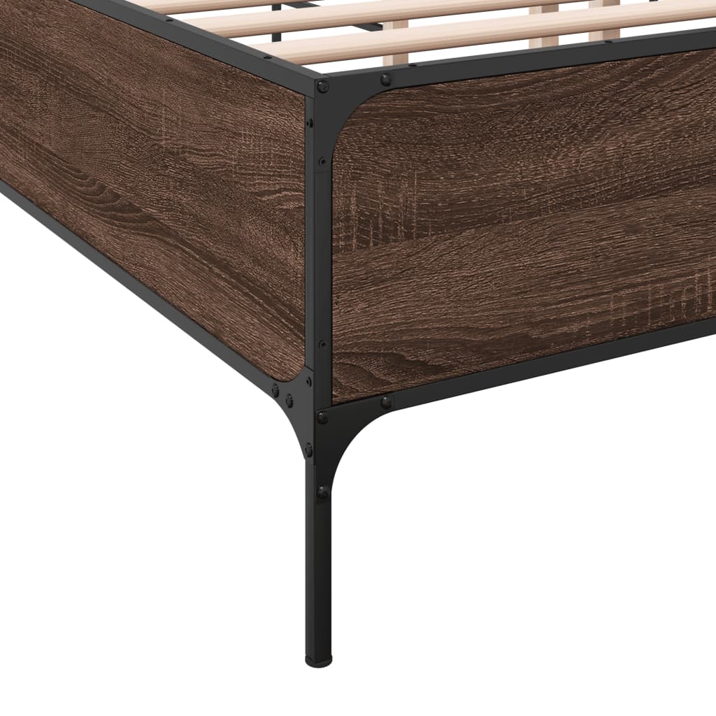 Sengeramme brun eik 160x200 cm konstruert tre og metall
