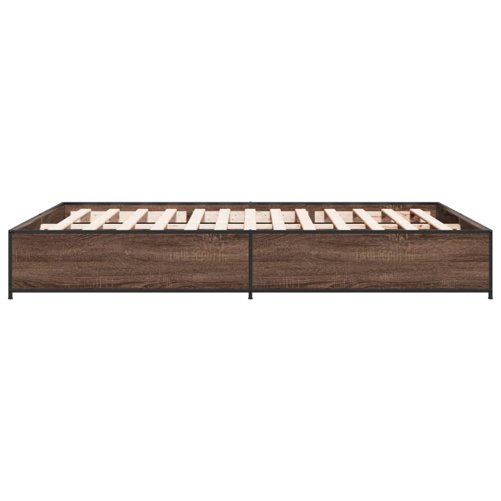 Sengeramme brun eik 140x200 cm konstruert tre og metall