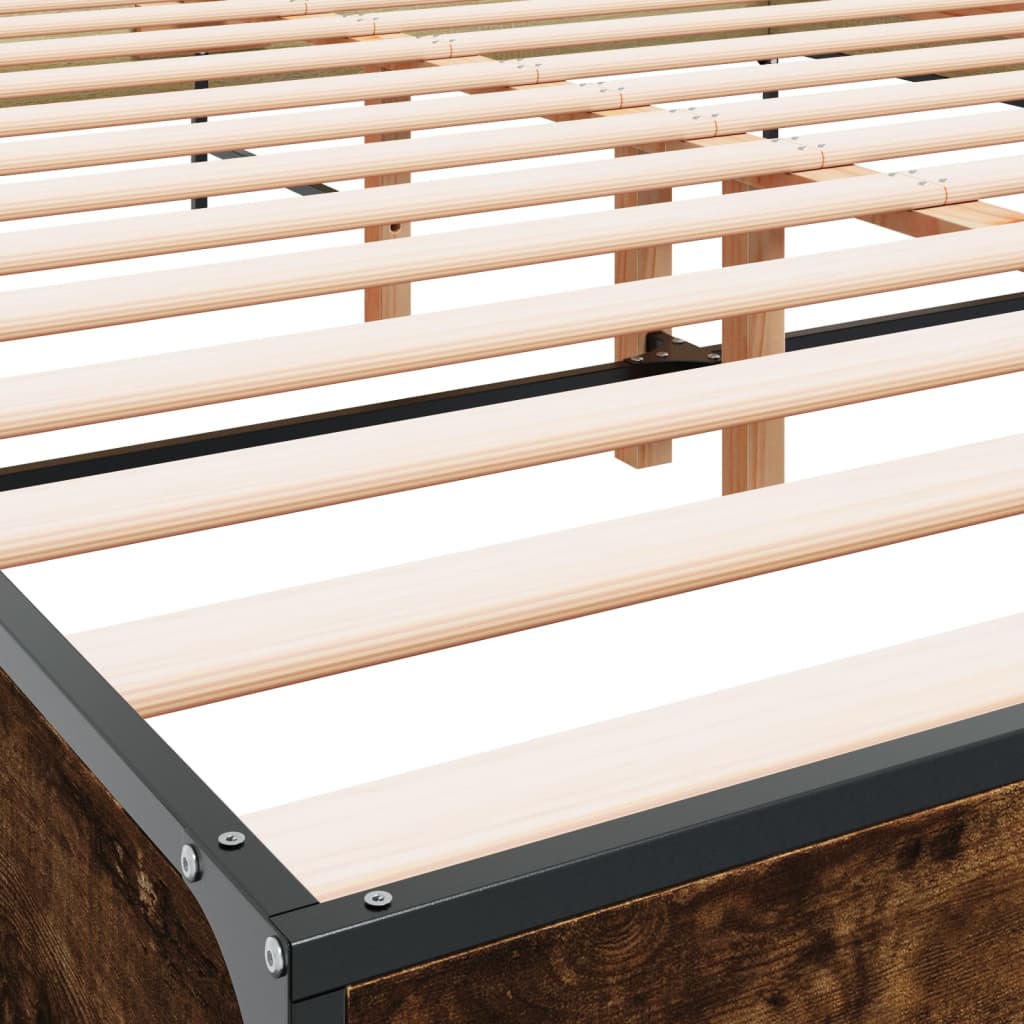 Sengeramme røkt eik 120x200 cm konstruert tre og metall