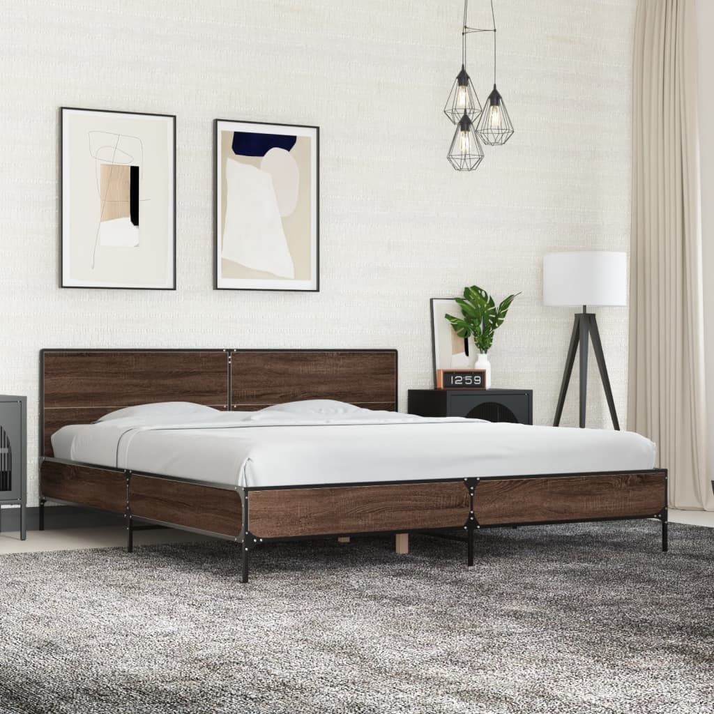 Sengeramme brun eik 200x200 cm konstruert tre og metall