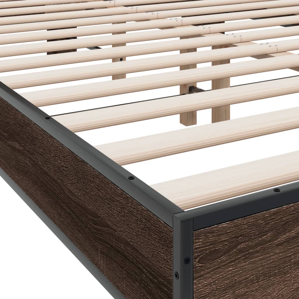 Sengeramme brun eik 120x200 cm konstruert tre og metall