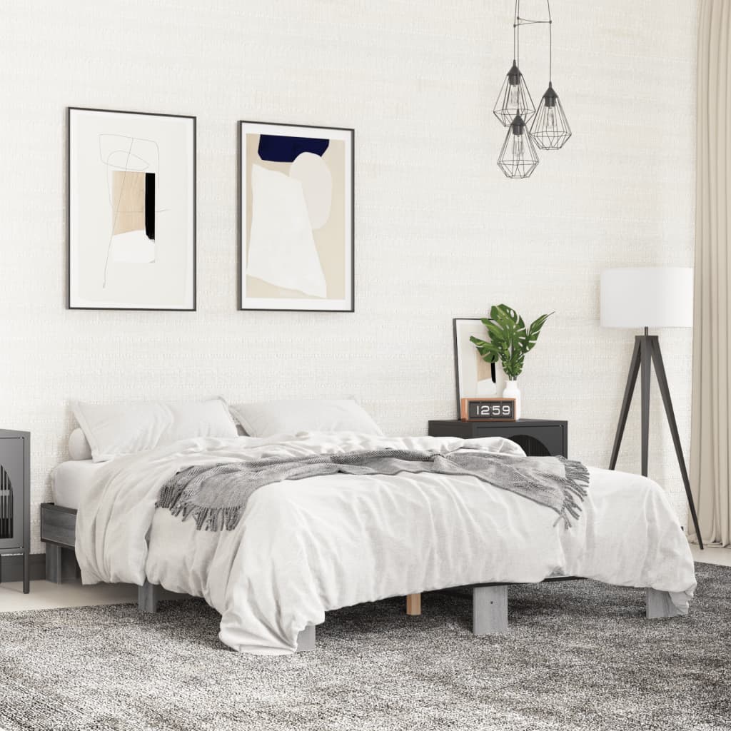 Sengeramme grå sonoma 150x200 cm konstruert tre og metall
