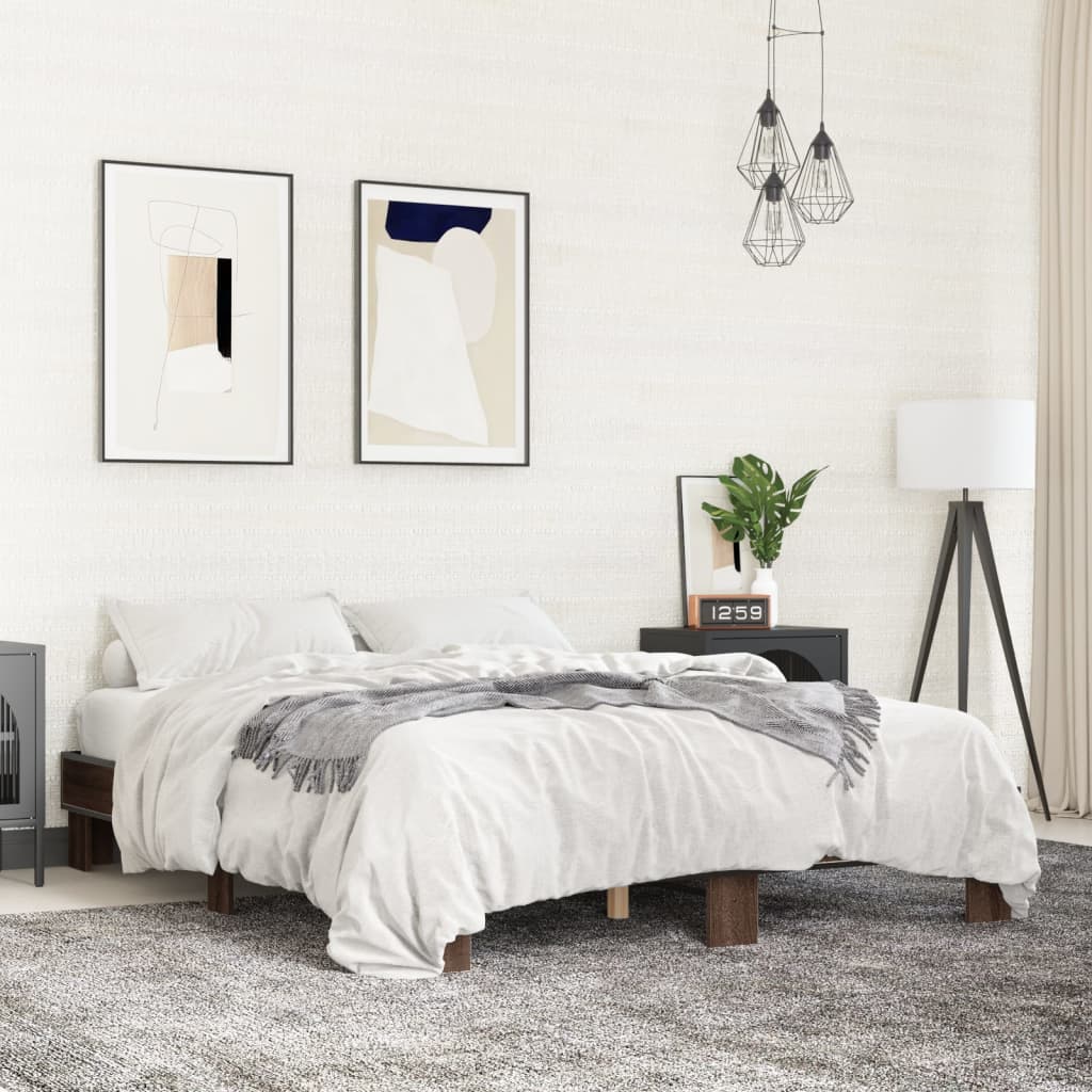 Sengeramme brun eik 150x200 cm konstruert tre og metall