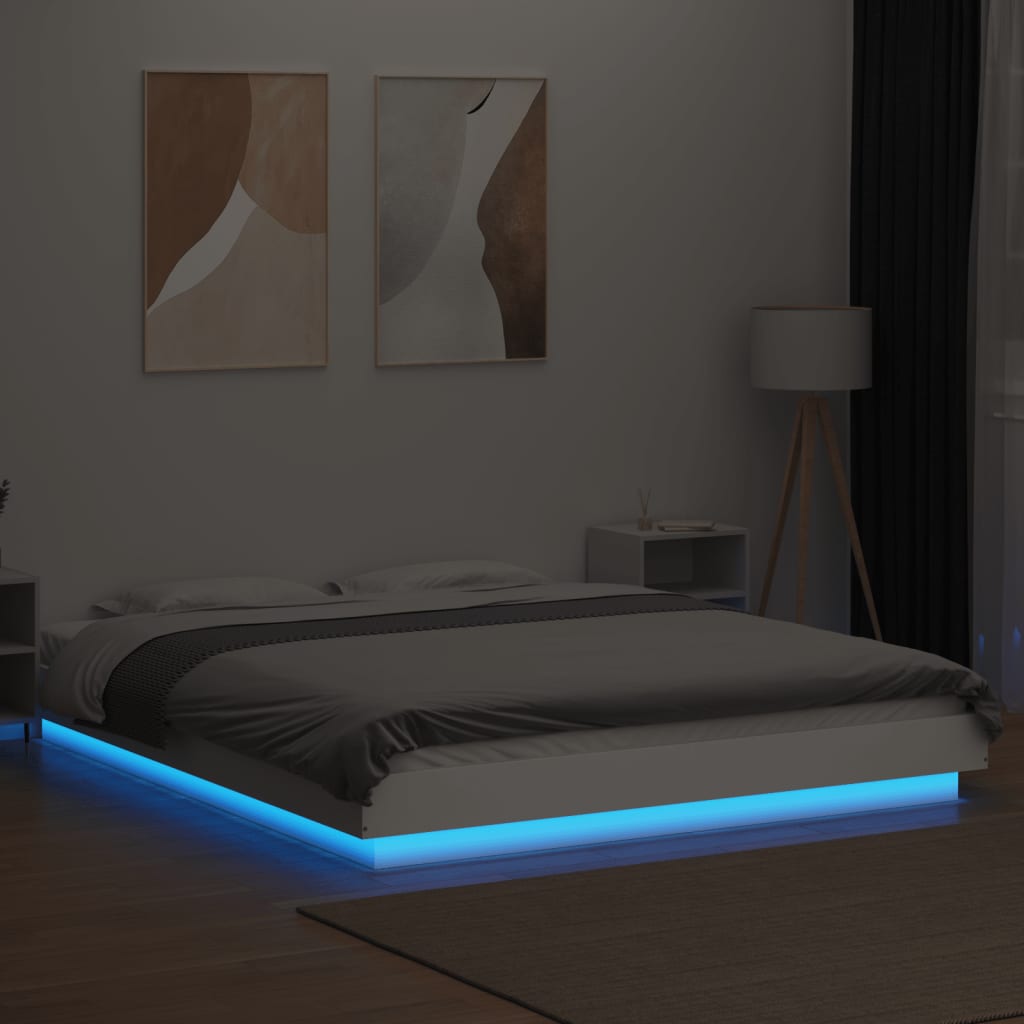 Sengeramme med LED-lys hvit 160x200 cm konstruert tre