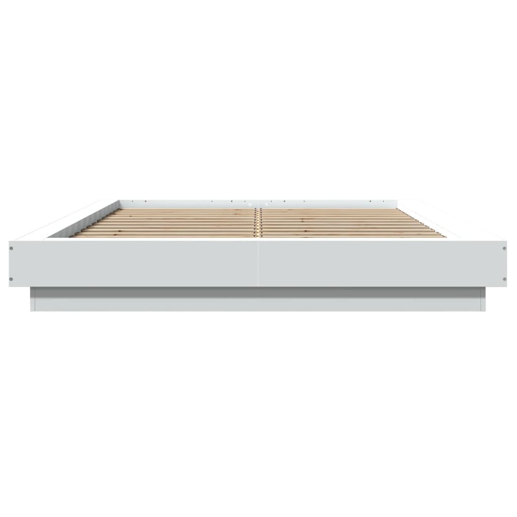 Sengeramme med LED-lys hvit 135x190 cm konstruert tre