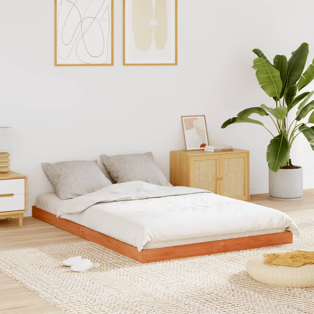 Sengeramme brun 140x200 cm heltre furu