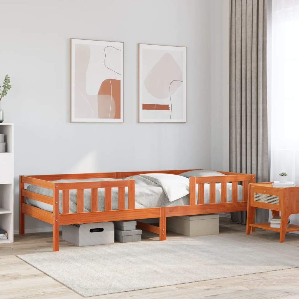 Sengeramme uten madrass voksbrun 90x190 cm heltre furu