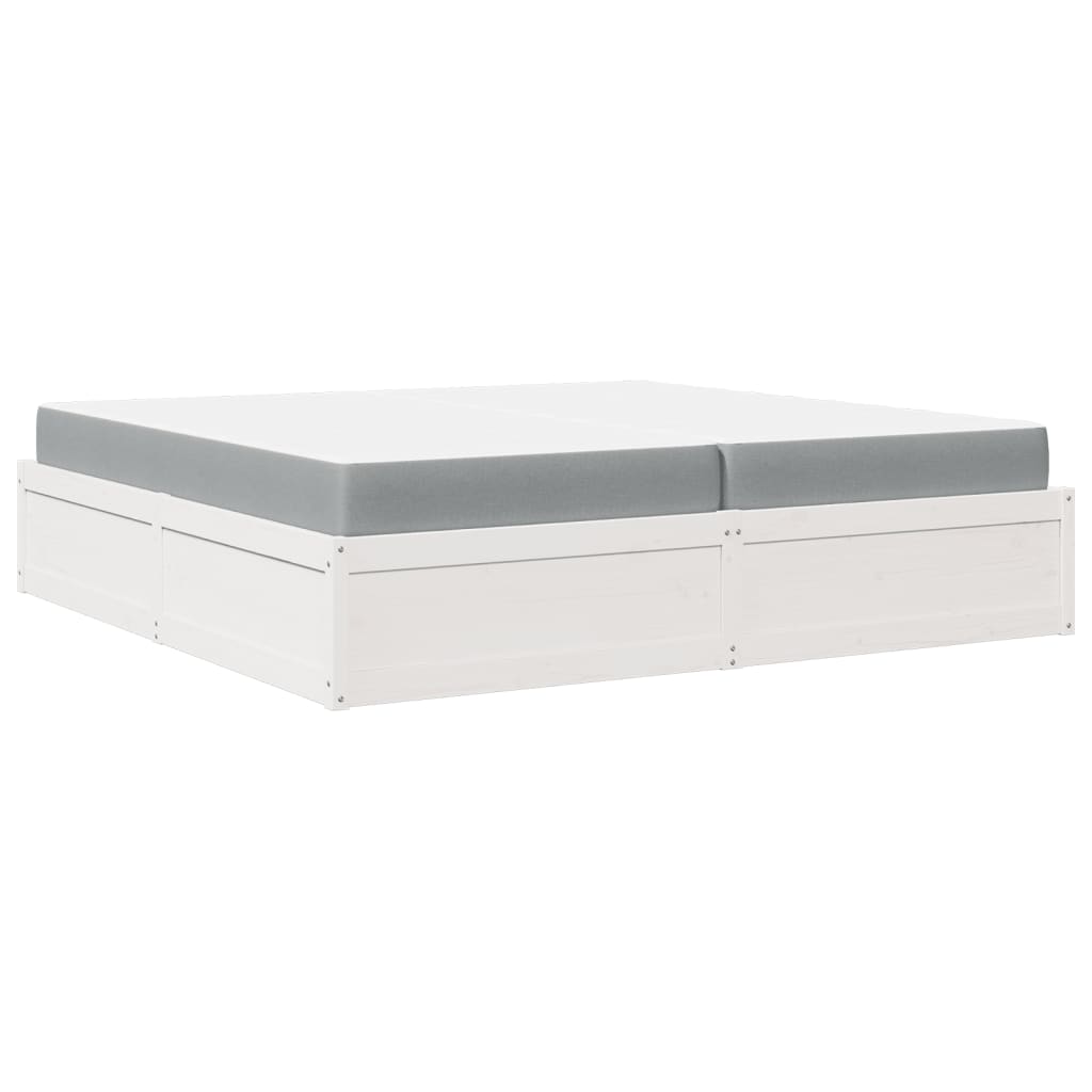 Seng med madrass hvit 200x200 cm heltre furu
