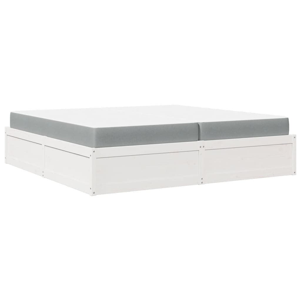 Seng med madrass hvit 200x200 cm heltre furu