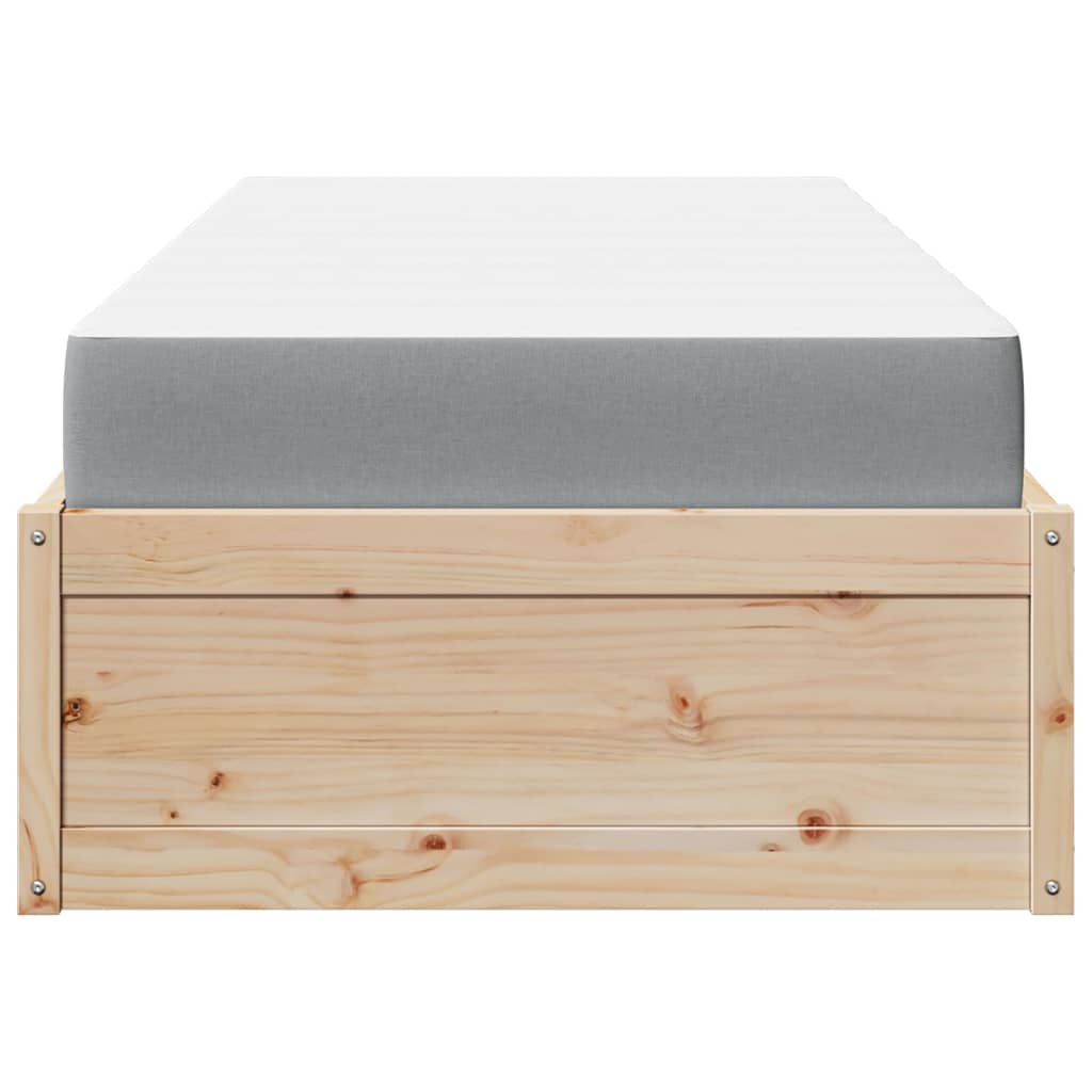 Seng med madrass 100x200 cm heltre furu