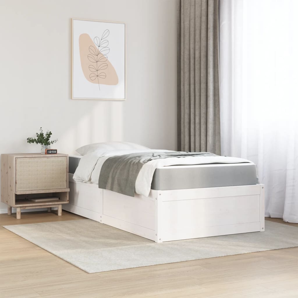 Seng med madrass hvit 100x200 cm heltre furu