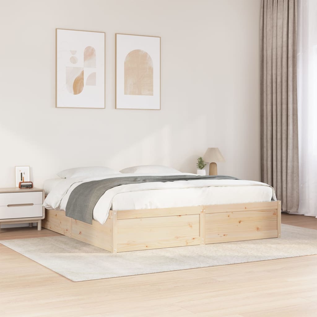 Sengeramme med madrass 200x200 cm heltre furu