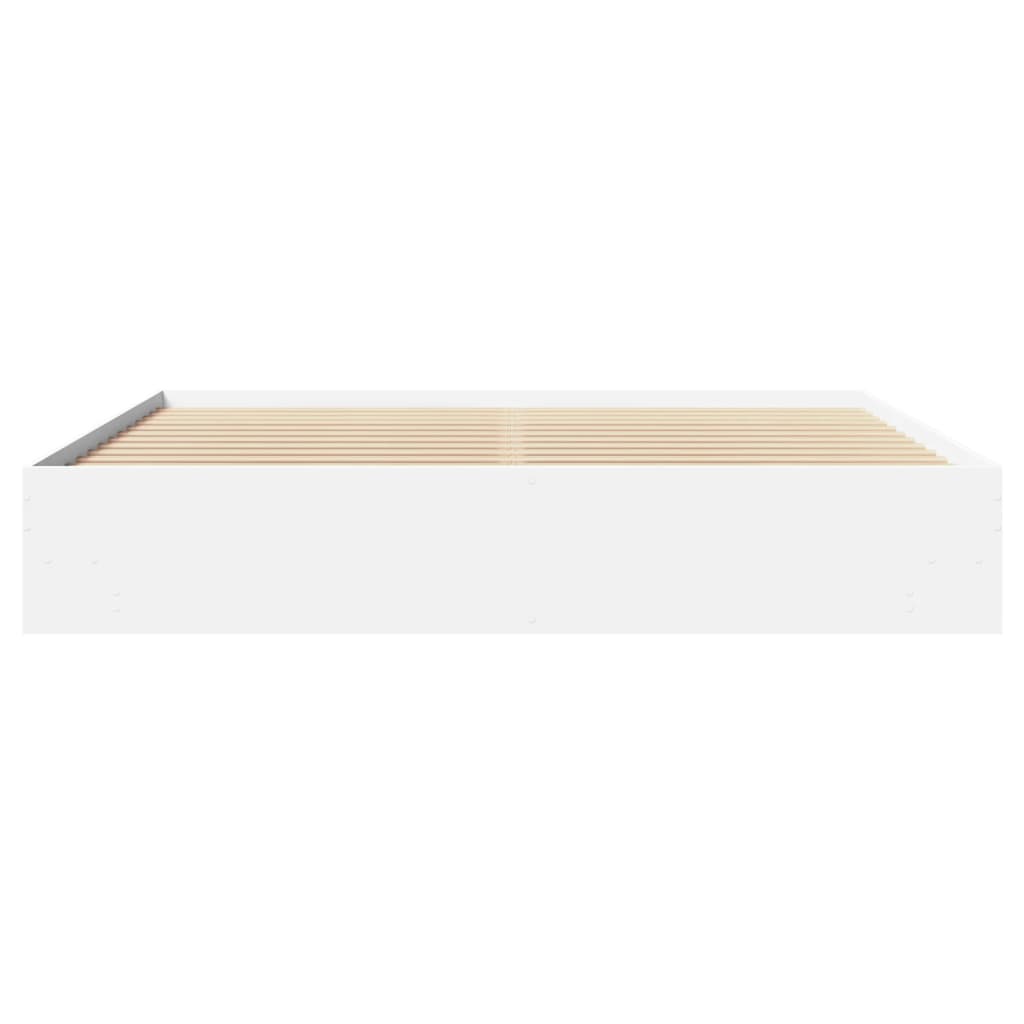 Sengeramme hvit 200x200 cm konstruert tre
