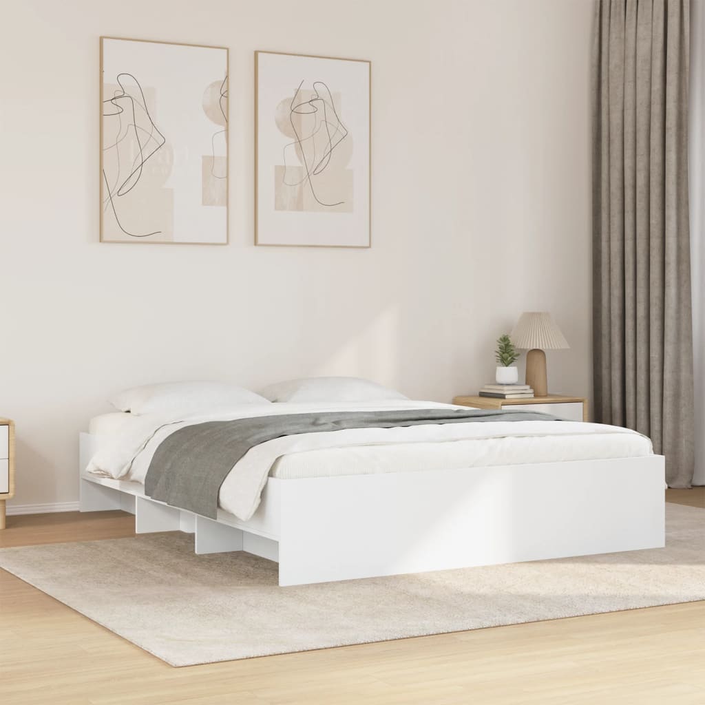 Sengeramme hvit 150x200 cm konstruert tre