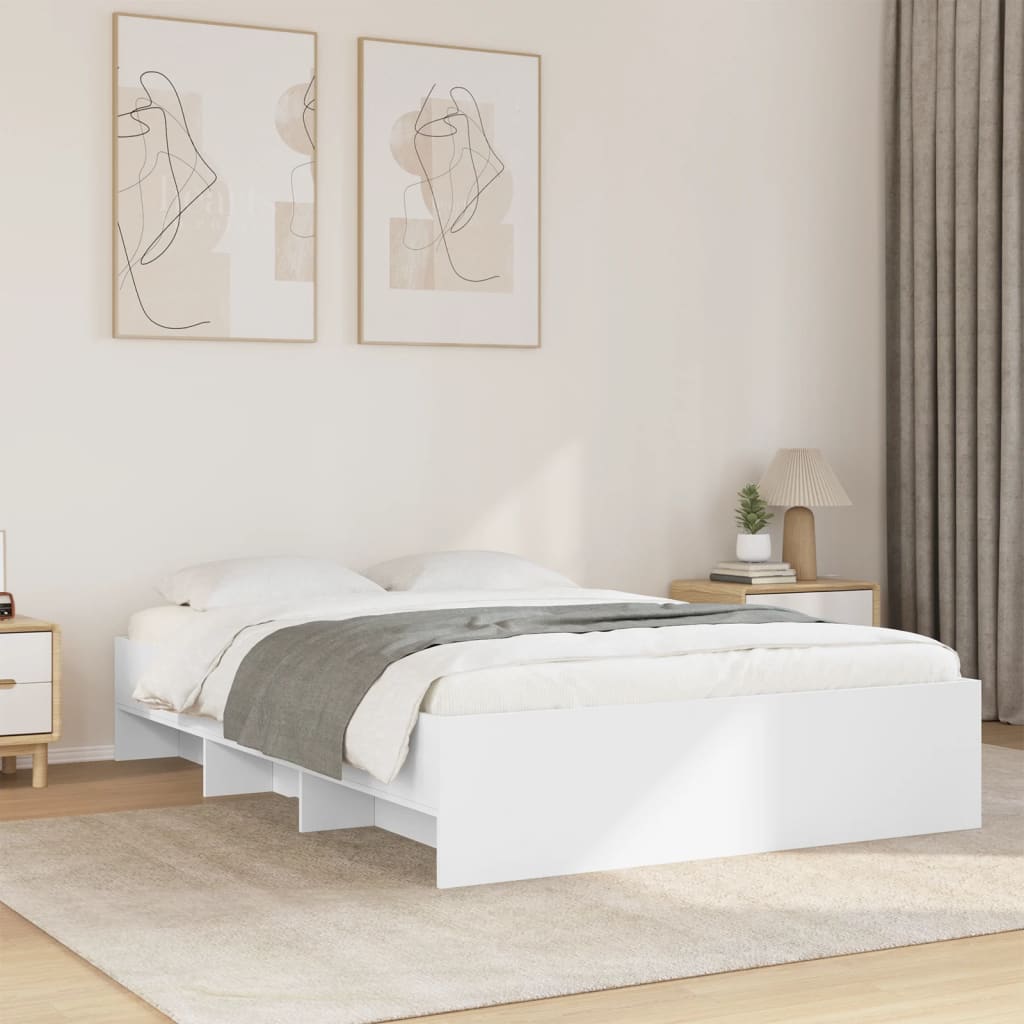 Sengeramme hvit 140x200 cm konstruert tre
