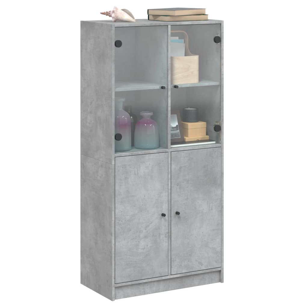 Highboard med dører betonggrå 68x37x142 cm konstruert tre
