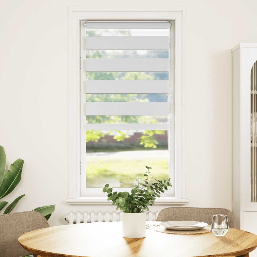 Sebragardin hvit 65x100 cm stoff bredde 60,9 cm polyester