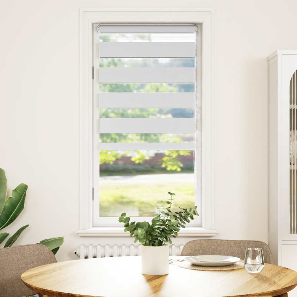 Sebragardin hvit 60x150 cm stoff bredde 55,9 cm polyester