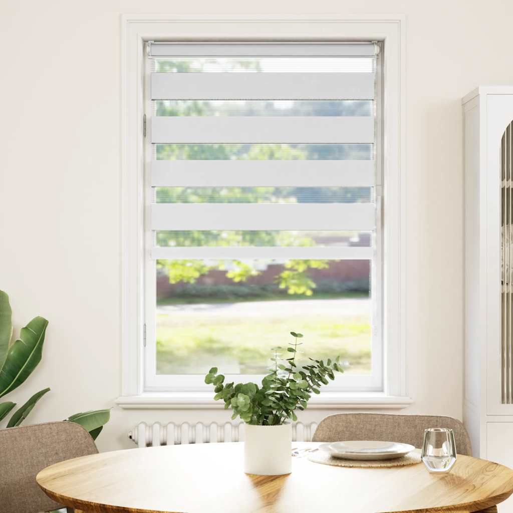 Sebragardin hvit 70x150 cm stoff bredde 65,9 cm polyester