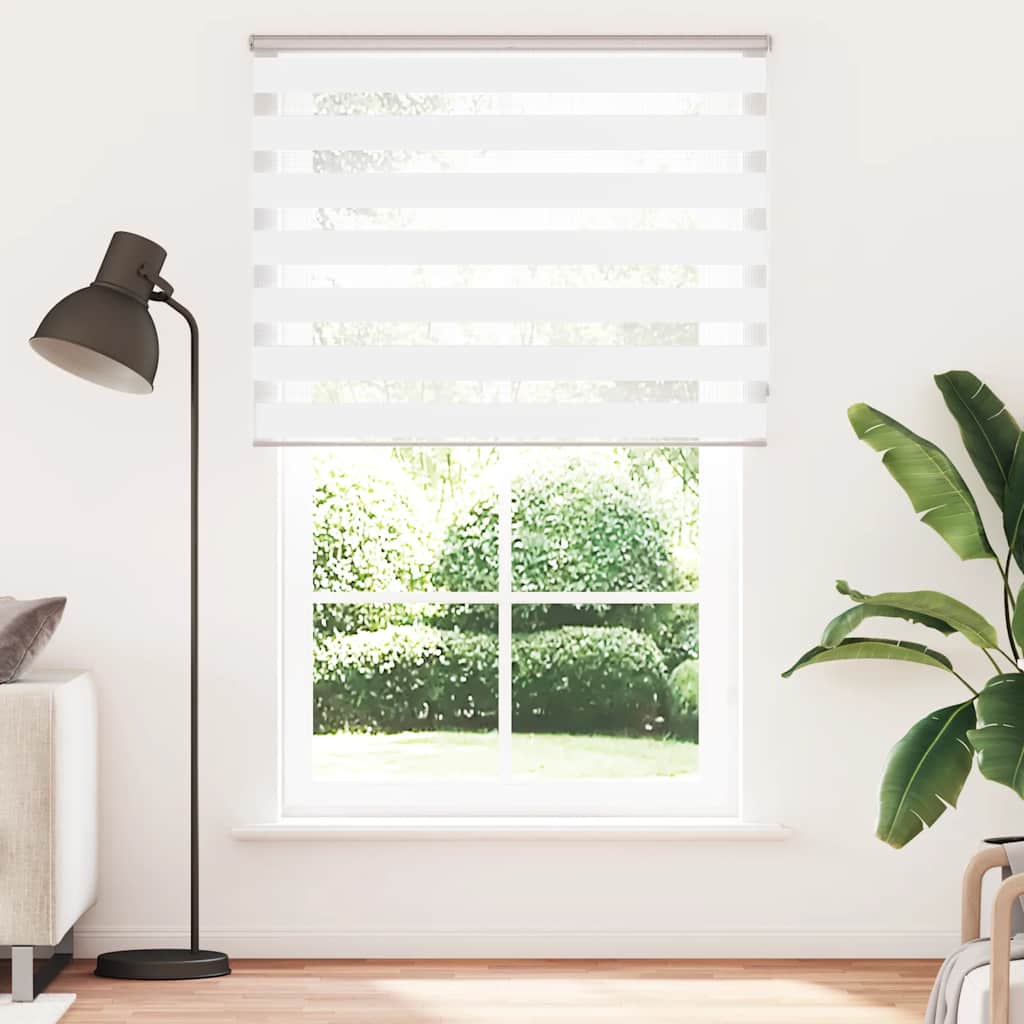 Sebragardin hvit 150x230 cm stoff bredde 145,9 cm polyester
