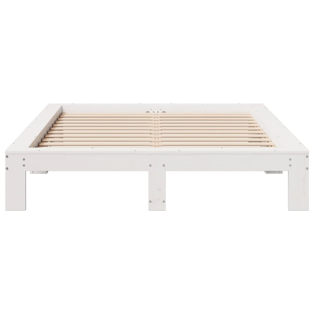 Sengeramme uten madrass hvit 135x190 cm heltre furu
