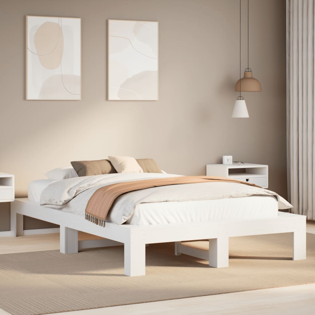 Sengeramme uten madrass hvit 135x190 cm heltre furu