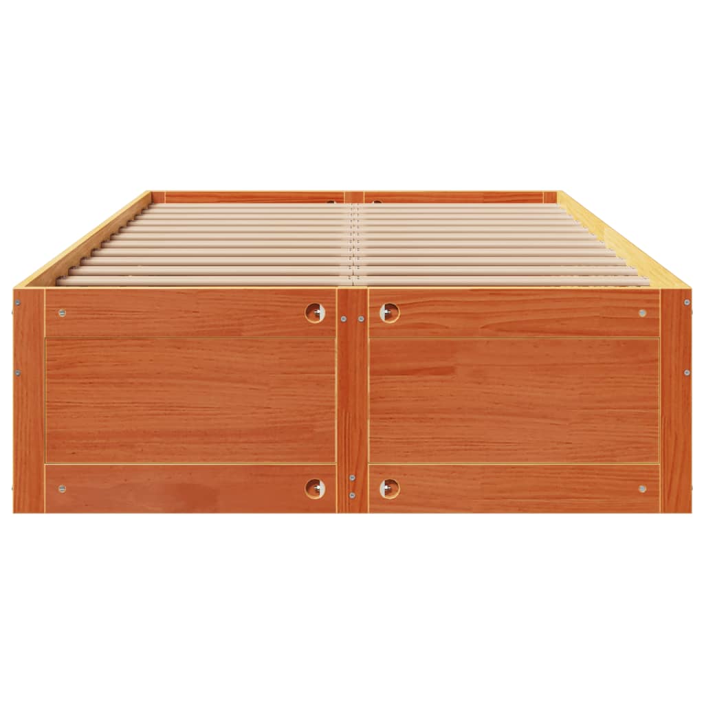 Sengeramme uten madrass med skuffer brun 135x190 cm heltre furu